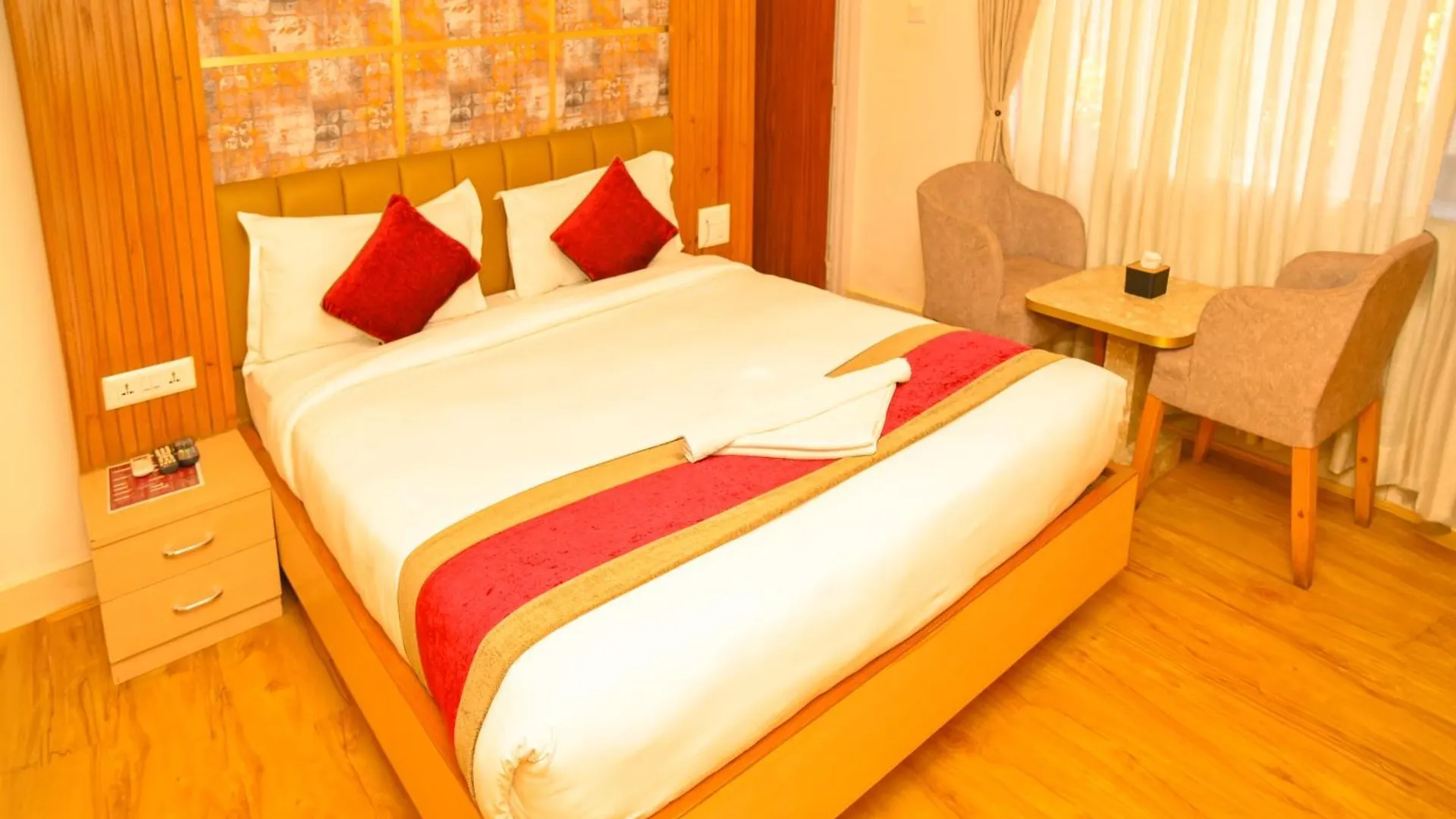 Hotel Elegant Kathmandu Inn 3*,