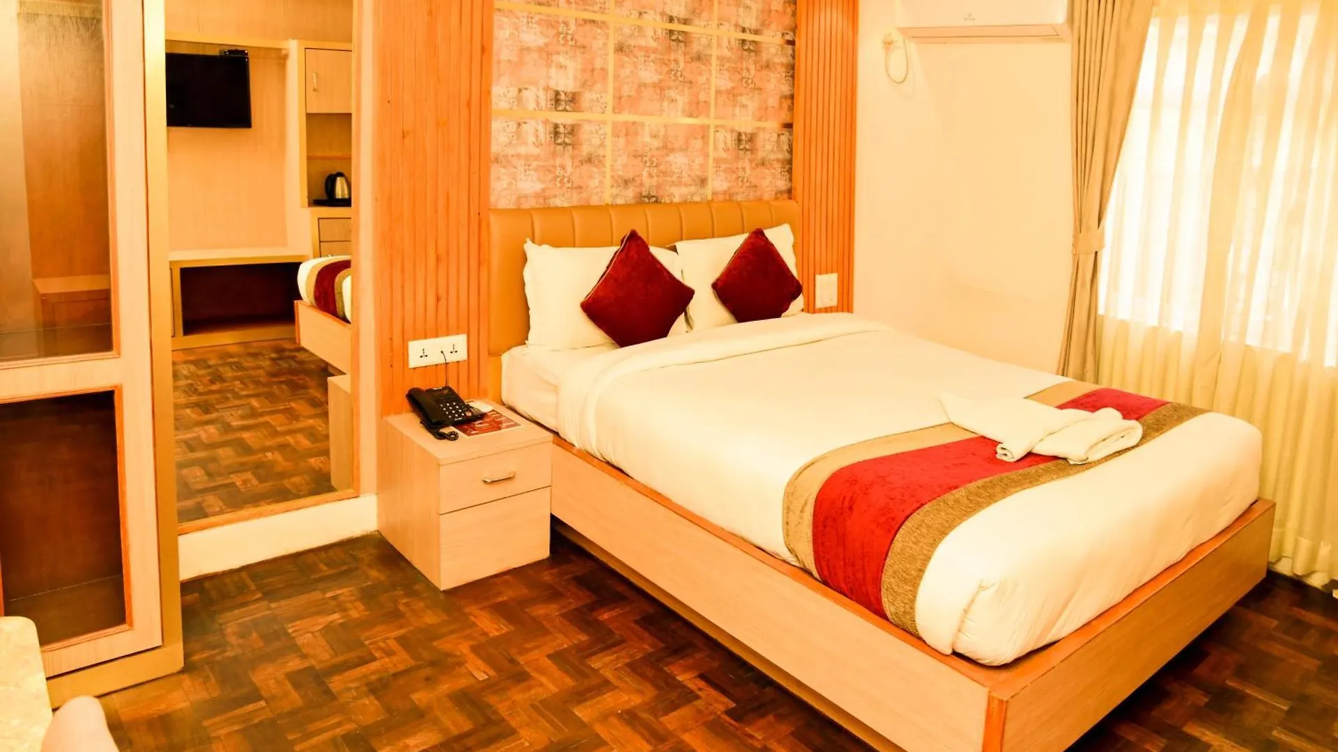 Hotel Elegant Kathmandu Inn 3*,  Непал
